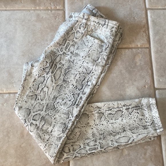 Buffalo - David Bitton Women pants - Picture 9 of 9